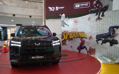 Gemas! Karakter Frozen dan Spider-Man ada di Mobil Wuling Eksion dan Darion