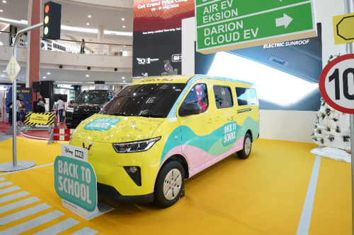 Wuling, Gemas! Karakter Frozen dan Spider-Man ada di Mobil Wuling Eksion dan Darion
