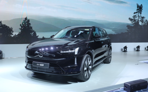 Volvo EX90 Hadir di Indonesia, SUV Listrik 7-Seater Flagship dengan Jarak Tempuh 600 Km