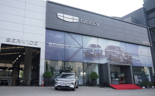 Geely, Geely Resmikan Dua Dealer di Jakarta dan Tangerang, Target 80 Dealer di Indonesia Tahun Ini