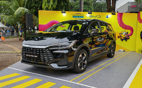 Harga BYD M6 DM Resmi Diluncurkan Hari Ini, Lebih Murah dari Toyota Veloz Hybrid