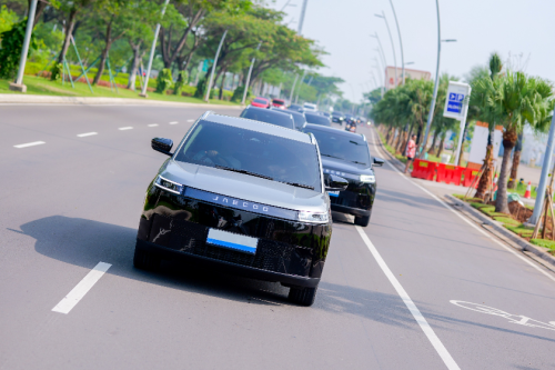 Jaecoo, 16 Ribu Orang Kompak Pamer SUV Baru, Jaecoo J5 EV Resmi Banjiri Garasi Rumah