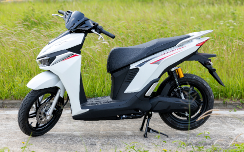 Bisa Sewa Baterai, Yuk Intip Spesifikasi Motor Listrik  VinFast Viper