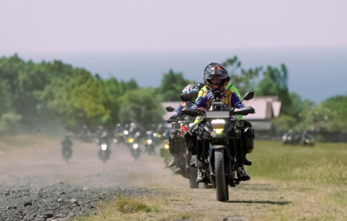 Suzuki , Pererat Kebersamaan Suzuki Gelar Turing Lintas Jawa-Bali Bersama Riders V-Strom 250SX