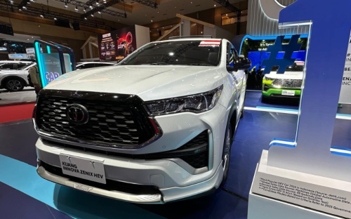 Toyota, Toyota Innova, Harga Toyota Ada Penyesuaian per Mei 2026, Innova Zenix Estimasi Naik Rp 200-700 Ribu