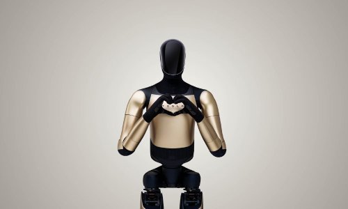 Elon Musk announces disappointing Tesla Optimus update