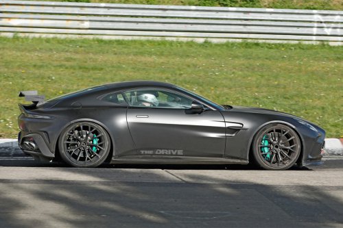 Count ‘Em: Aston Martin Vantage Spied Testing With Eight Exhaust Pipes