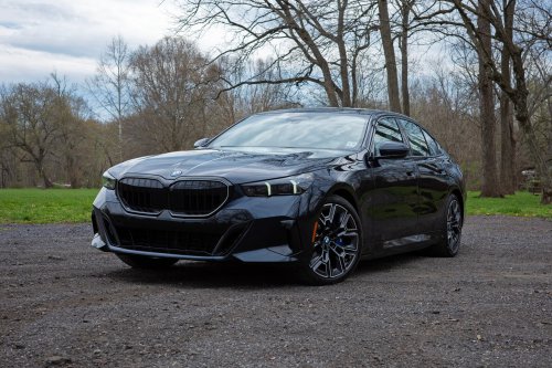 BMW, 2026 BMW 550e xDrive Review: A Plug-In Marvel in Need of Common Sense