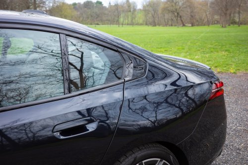 2026 BMW 550e xDrive Review: A Plug-In Marvel in Need of Common Sense