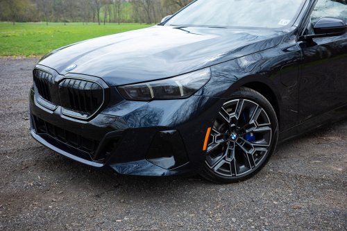 2026 BMW 550e xDrive Review: A Plug-In Marvel in Need of Common Sense