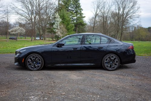 BMW, 2026 BMW 550e xDrive Review: A Plug-In Marvel in Need of Common Sense