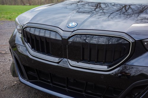 2026 BMW 550e xDrive Review: A Plug-In Marvel in Need of Common Sense