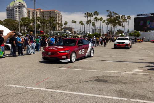 There’s No Good Reason to Drive a 2003 Acura MDX on a Track, But I Did and Regret Nothing