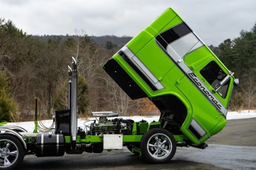 Ford, MINI, Someone Turned an Old Ford Van Into a Mini Semi and It’s Fantastic