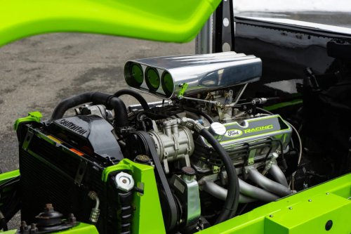 Someone Turned an Old Ford Van Into a Mini Semi and It’s Fantastic