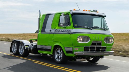 Ford, MINI, Someone Turned an Old Ford Van Into a Mini Semi and It’s Fantastic