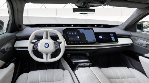New BMW 7 Series Gets the Controversial Neue Klasse Dash: TDS