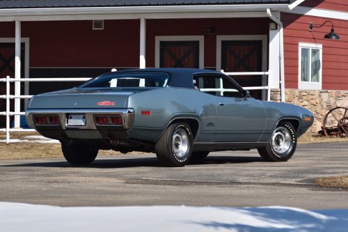 Plymouth, 1971 Plymouth Hemi GTX for Sale Just 1-of-11 With 426 V8 and Four-Speed Combo