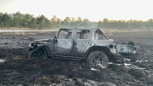 Jeep, Jeep Driver Gets Stuck in Dry Grass, Starts 20-Acre Forest Fire