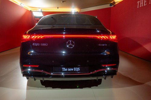 Mercedes, The 2027 Mercedes EQS Is Flashier in Every Way, But Also a Better EV