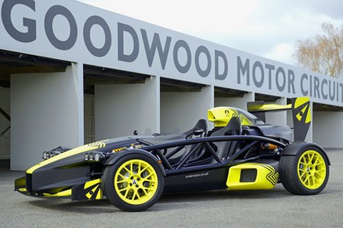 The Ariel Atom 4RR Is a Street-Legal 525-HP Go Kart