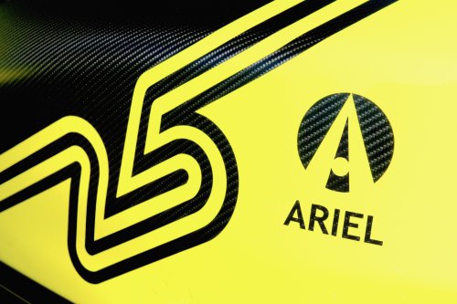 The Ariel Atom 4RR Is a Street-Legal 525-HP Go Kart