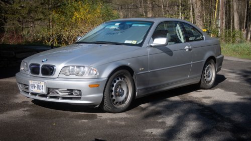 This Is the Summer You Need To Get a Windshield Sunshade