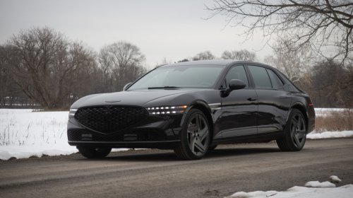 2026 Genesis G90 Review: An Old-School Luxury Sedan in All the Right Ways