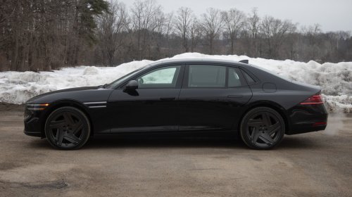 2026 Genesis G90 Review: An Old-School Luxury Sedan in All the Right Ways