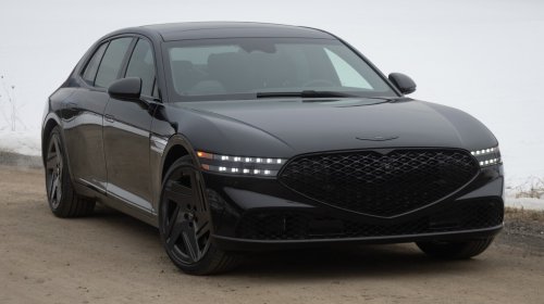 2026 Genesis G90 Review: An Old-School Luxury Sedan in All the Right Ways