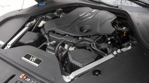 2026 Genesis G90 Review: An Old-School Luxury Sedan in All the Right Ways