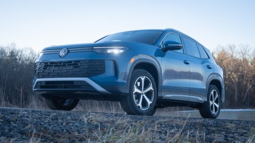 Volkswagen, Volkswagen Tiguan, 2026 Volkswagen Tiguan SE Review: A Daily Full of Good Vibes