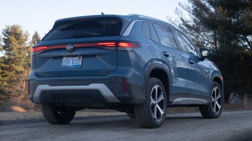 Volkswagen, Volkswagen Tiguan, 2026 Volkswagen Tiguan SE Review: A Daily Full of Good Vibes