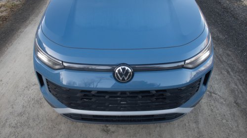 Volkswagen, Volkswagen Tiguan, 2026 Volkswagen Tiguan SE Review: A Daily Full of Good Vibes