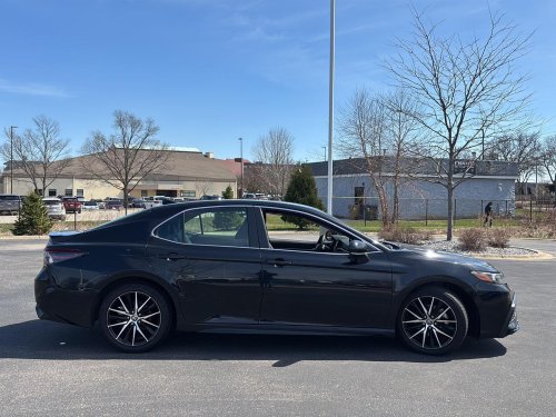 Toyota, Toyota Camry, Somebody Put 223,000 Miles on a 3-Year Toyota Camry Lease and Walked Away