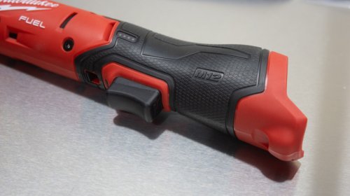 Milwaukee Gen 2 Fuel Power Ratchet Review: Pro Mechanic Specs at Consumer Pricing