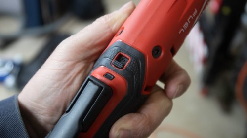 Milwaukee Gen 2 Fuel Power Ratchet Review: Pro Mechanic Specs at Consumer Pricing