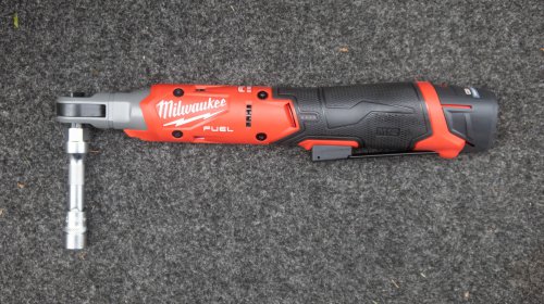 Milwaukee Gen 2 Fuel Power Ratchet Review: Pro Mechanic Specs at Consumer Pricing