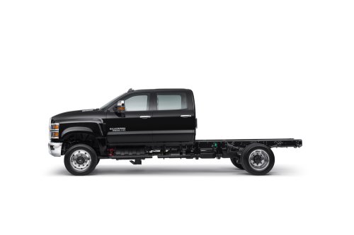 Chevy, Chevy Is Discontinuing the Medium-Duty Silverado That International Builds