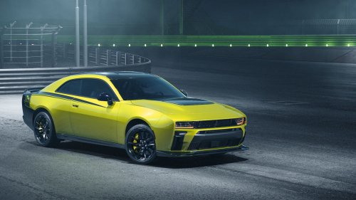 2027 Dodge Charger Super Bee Buzzes With 600 HP From a Highly Boosted Inline-Six