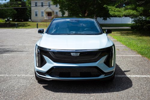2026 Cadillac Optiq-V Review: Premium Design, Premium Price, Mediocre Ride