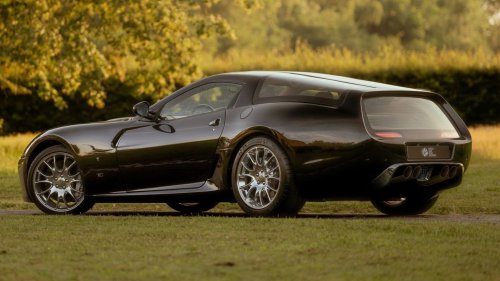 There’s Only One of These Coachbuilt Ferrari Shooting Brakes With a Big V12, and You Can Own It