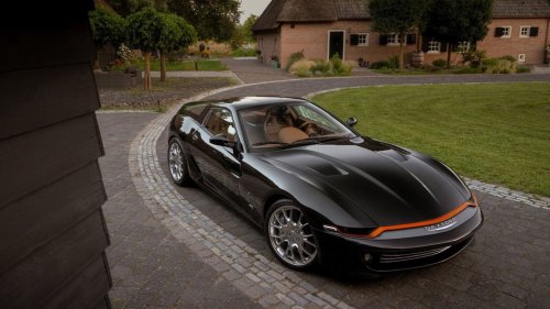 There’s Only One of These Coachbuilt Ferrari Shooting Brakes With a Big V12, and You Can Own It
