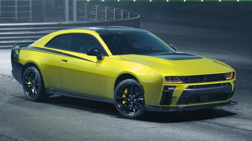 2027 Dodge Charger Super Bee Buzzes With 600 HP From a Highly Boosted Inline-Six