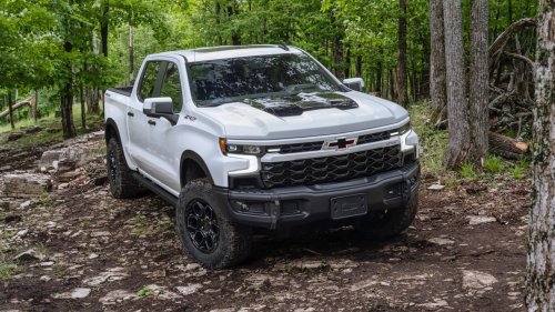 Nissan, Study Finds Nissan Titan Headlight Glare Is 615% Over IIHS Limit, But Still Not Breaking the Law