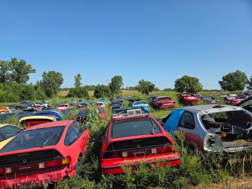 There’s a ‘CRX Farm’ in Kansas With a Huge Hoard of Classic Honda Parts