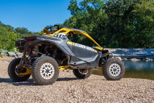 Do UTVs Really Need Fancy Dual-Clutch Transmissions? Let’s See