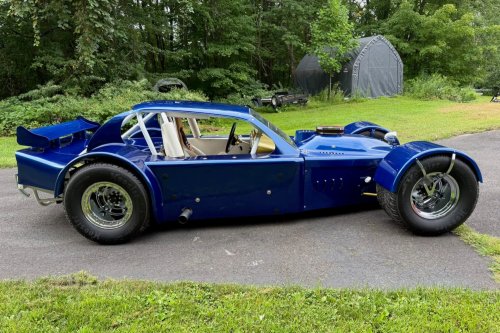 Lotus, You’ve Never Seen a Lotus Turned Into a Circle Track Car Like This