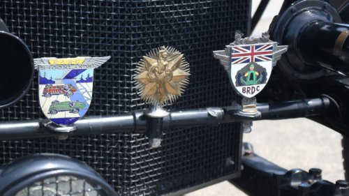 Everything About This 100-Year-Old, 100-MPH Bentley Is Wrong