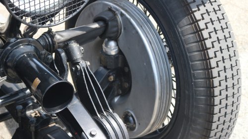 Everything About This 100-Year-Old, 100-MPH Bentley Is Wrong